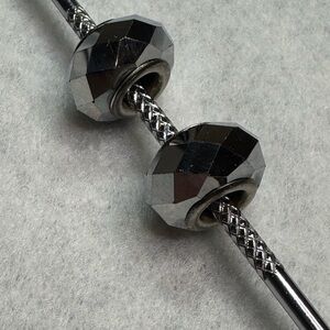 5/$20 single Faceted Charm Bead